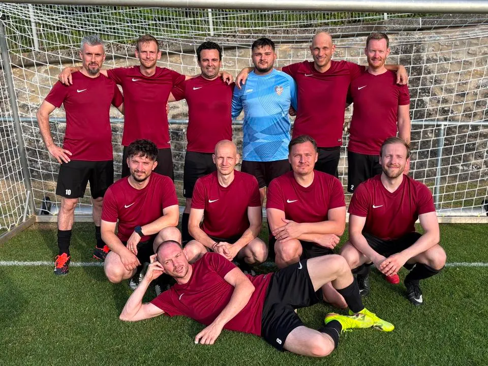 Mannschaftsfoto nach einem Turnierspiel in Kirchheim